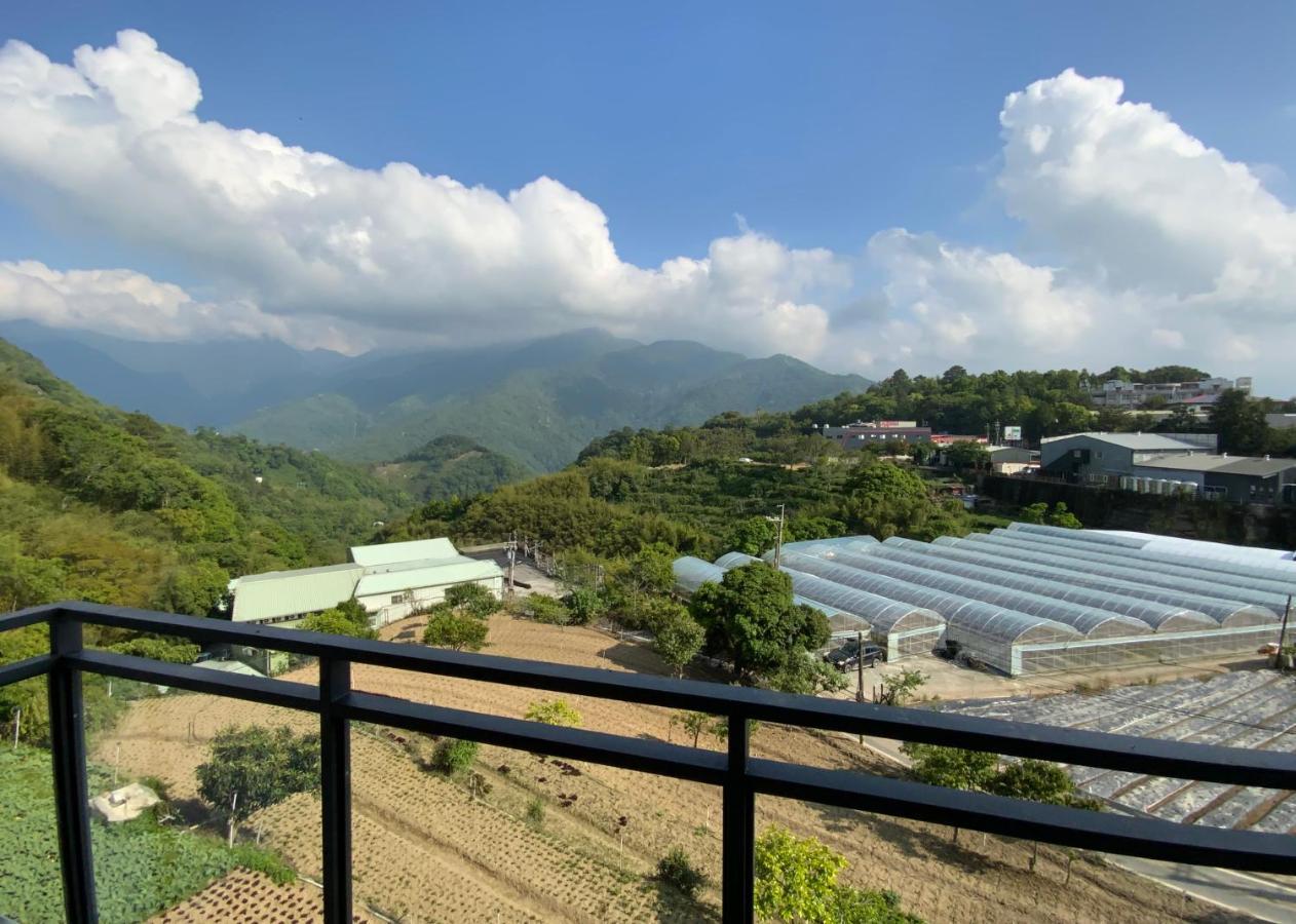 清境依山舞林民宿 Женай Екстер'єр фото